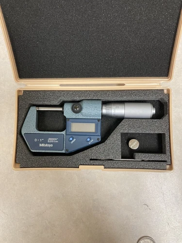 Mitutoyo 293-765-30 Digital Micrometer with Case 0-1'' .00005'' 0.001mm