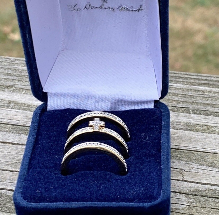 Danbury Mint stackable Diamond ring set Cross tri… - image 3