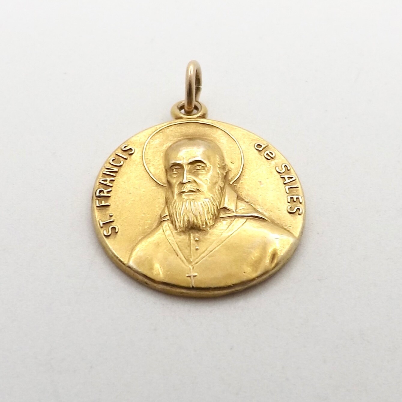 10k Gold Saint Francis Of Assisi Diamond Round Medal Pendant Charm (Small) - View #9