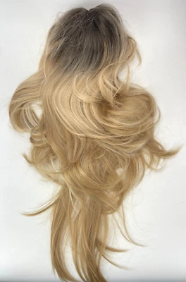 Esmee 20 Zoll Blonde Synthetische Haarperücke mit Dunklen Wurzeln für Damen