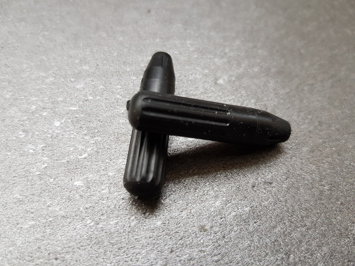 2x Genuine Mercedes-Benz W116 W124 W126 W463 W461 door lock KNOB