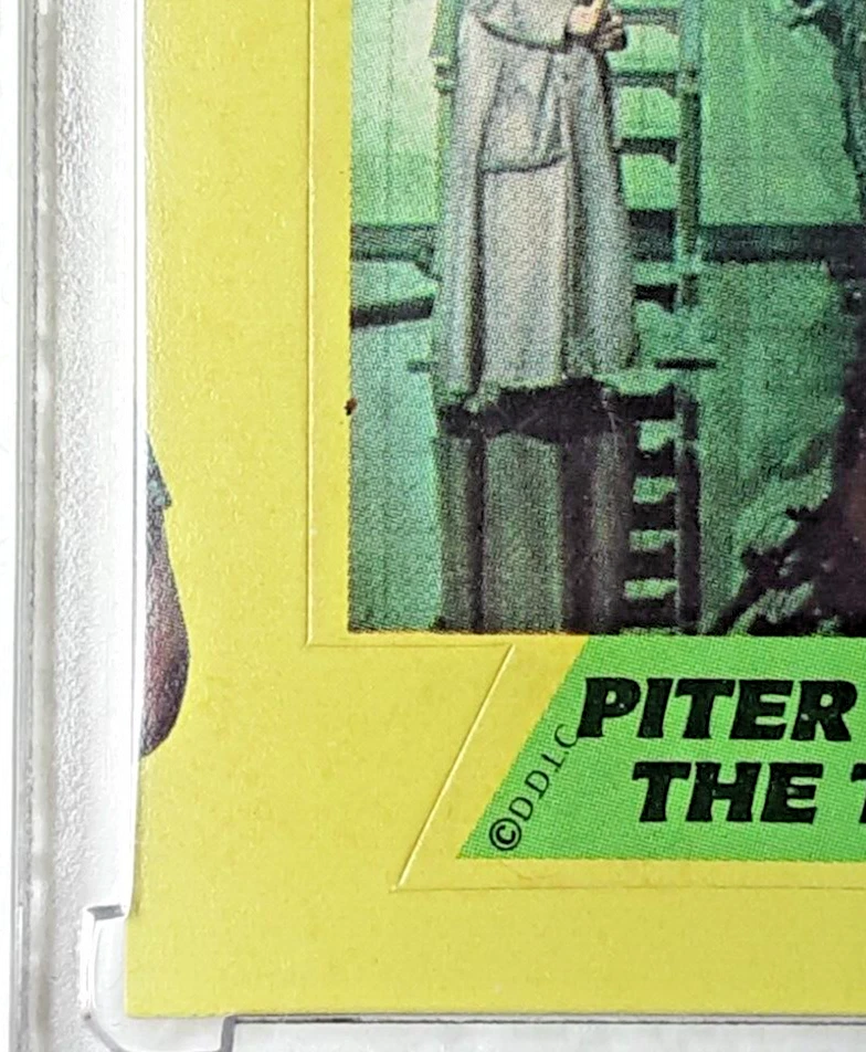 1984 DUNE MOVIE TRADING CARD RARE ERROR STICKER 42 PITER INSPECTS THE TROOPS - Image 2 of 3