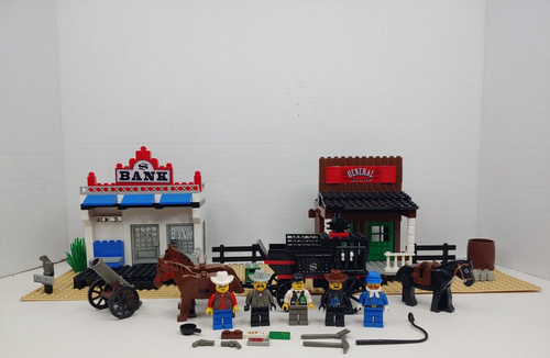 LEGO Gold City Junction 6765 WESTERN Cowboys 99% Complete 5/6 Figures - 第 1/24 張圖片