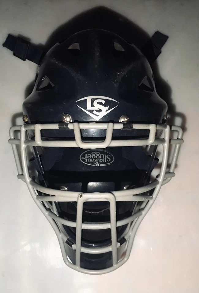 Juego de casco y placa de pecho Louisville Slugger Youth Catchers talla 6-7 Foto 3 de 4