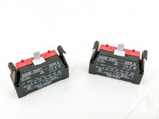 New Lot of 2 Allen Bradley 800E-3X01 Contact Block 690V 10A Ser.A - No Box