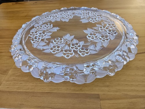 Mikasa Kristall Kuchenplatte mit mattierten Blättern und Beeren Design Vintage - Bild 3 von 7