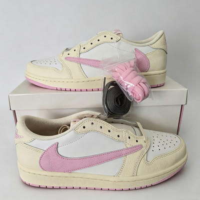 Air Jordan 1 Low x Travis Scott Muslin and Shy Pink  Brand New IQ7604-100