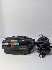 Sony Handycam CCD-TR67 8mm Analog Camcorder Battery And Charger Tested Working