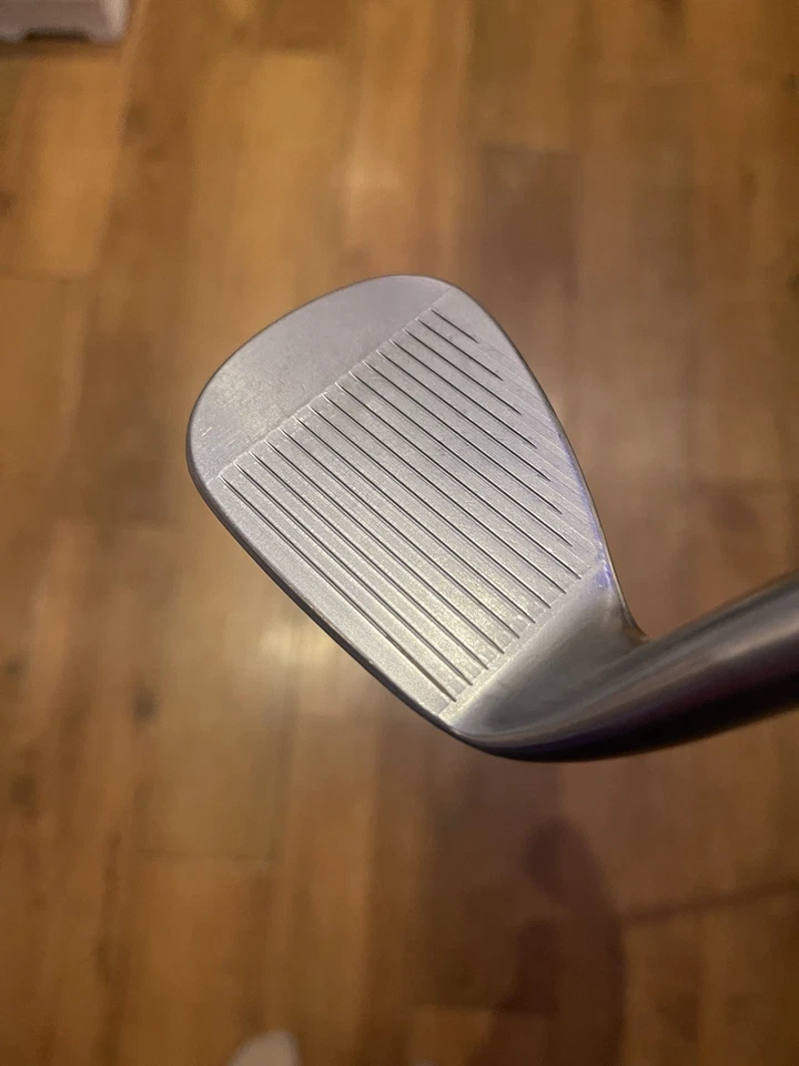 Titleist Vokey SM9 GapW 48 10 F Grind Dynamic Gold Tour Issue X100 BCT Full Cord - Image 2 of 4