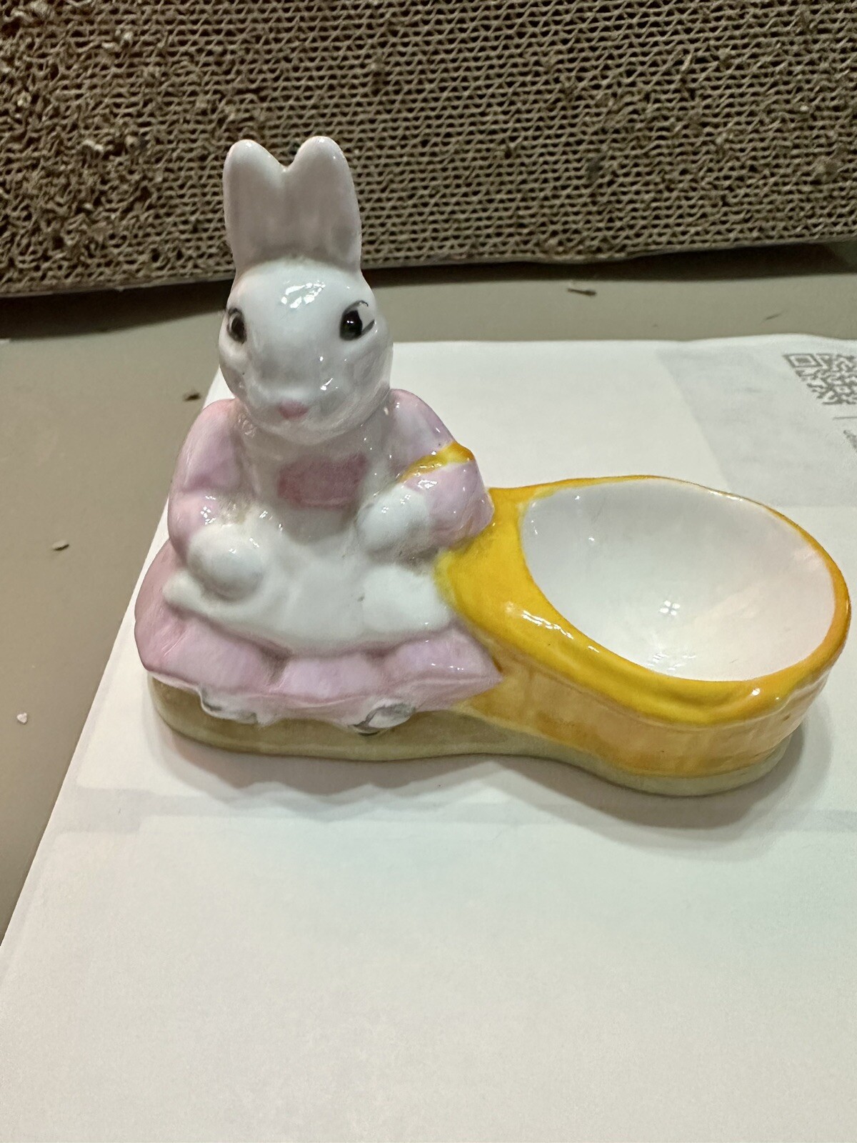 Tiffany & Co Elizabethan Staffordshire Rabbit Egg Cup Holder Bunny England