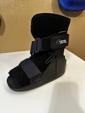 United Ortho Air Stabilizer Ankle Walker Fracture Boot, Black, Large -NEW