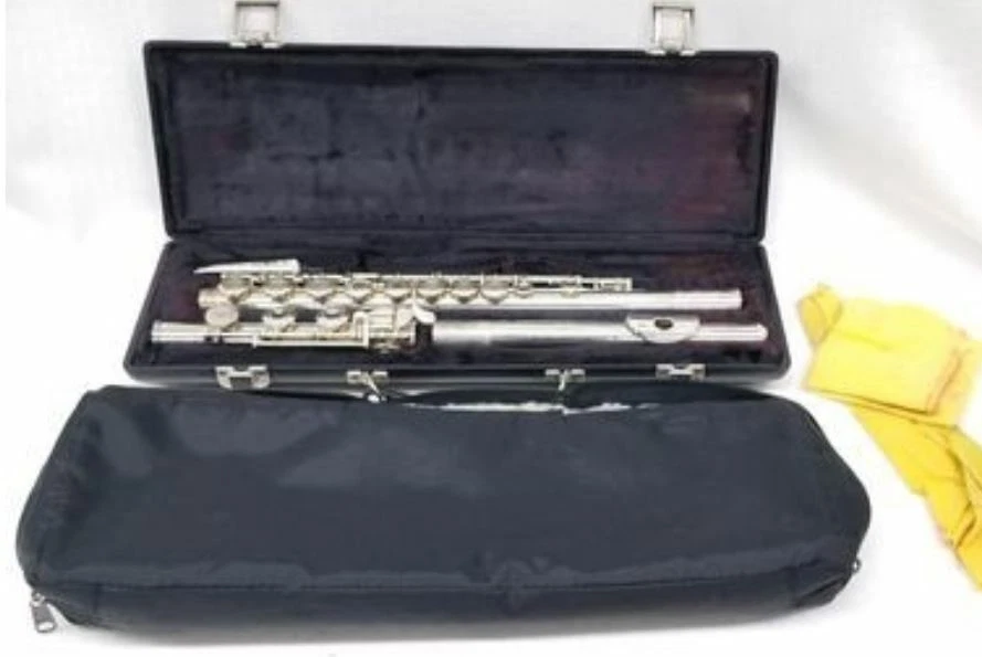 Armstrong 303B Flute Sterling Silver Head B Foot Open Hole. USA