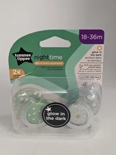 Tommee Tippee Nighttime Glow in the Dark Pacifier BPA Free 2 pack 18 - 36m