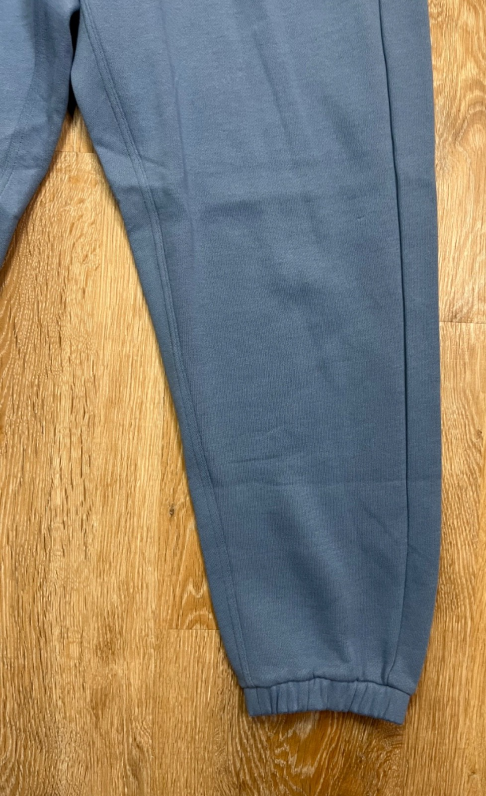 Picture 4 of 12
