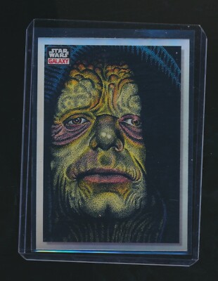 THE EMPEROR UP CLOSE 2023 TOPPS CHROME STAR WARS GALAXY REFRACTOR PARALLEL #10