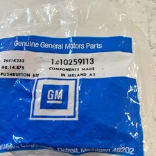 New Gm 10259113 Seat Belt Push Button Repair Kit Chevrolet Gmc Oem 1988-1991 Oem New Gm 10259113 Seat Belt Push Button Repair Kit Chevrolet Gmc Oem 1988-1991 Oem