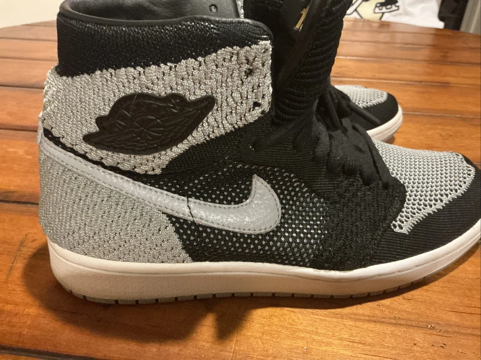 Air Jordan1 ретро оригинальный Flyknit высокая тень черный и серый размер 8,5 США 919704-003 - Изображение 2 из 4