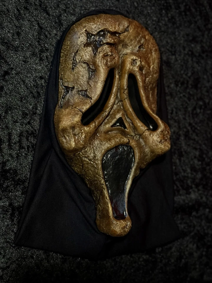 Ultimate Scream 6 “Aged Billy” KNB Concept Mask - Image 2 of 4