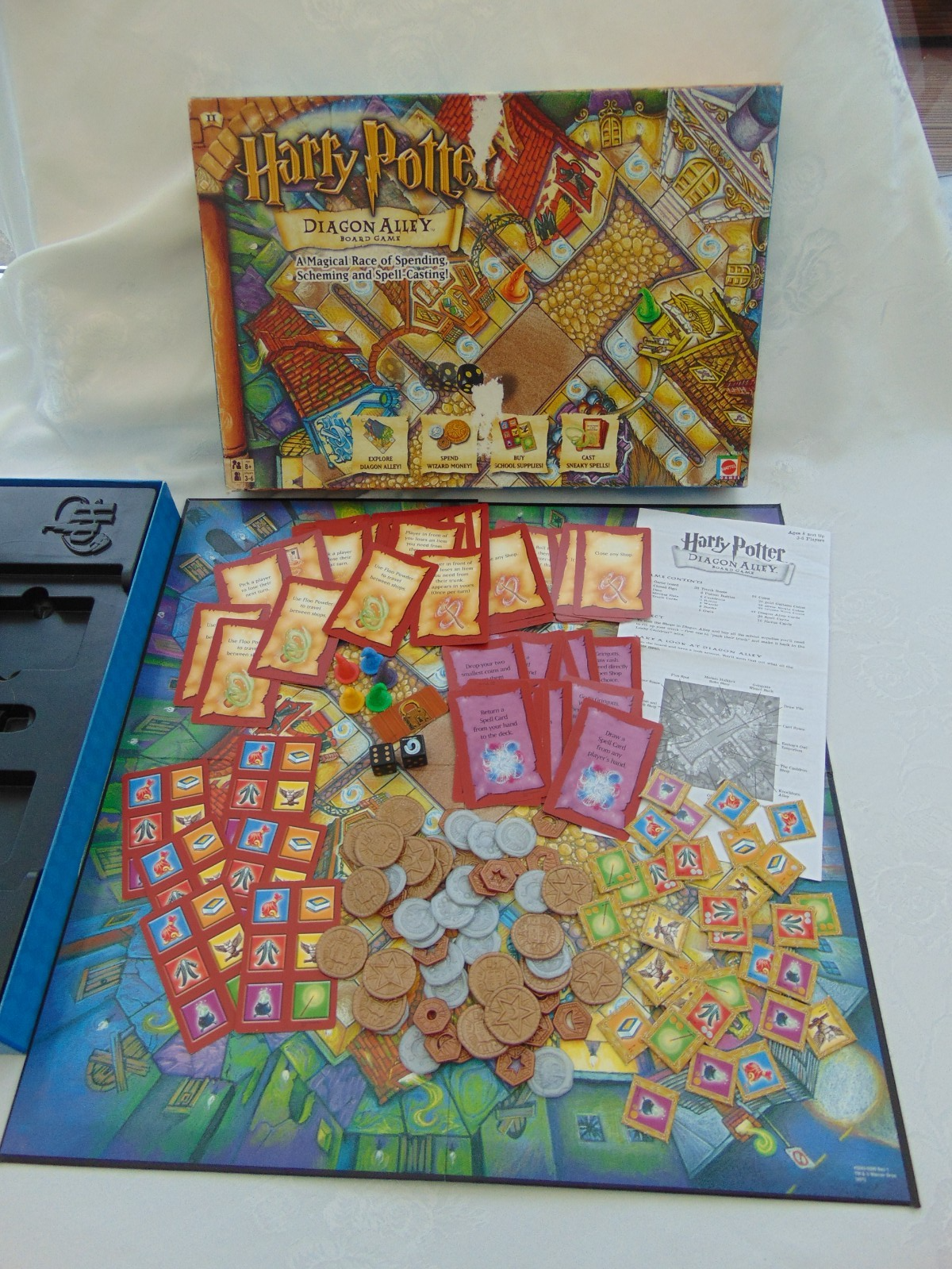 Vintage Mattel 2001 Harry Potter Diagon Alley Board Game