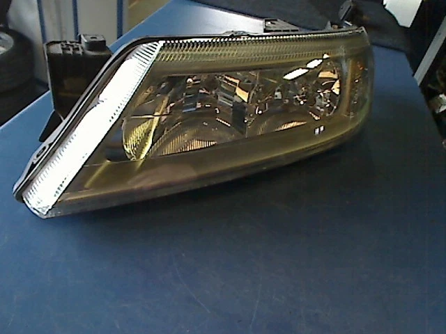 Scheinwerfer Links Xenon Renault 8200163325 G Laguna Grandtour 1.9 dCi - Bild 2 von 4