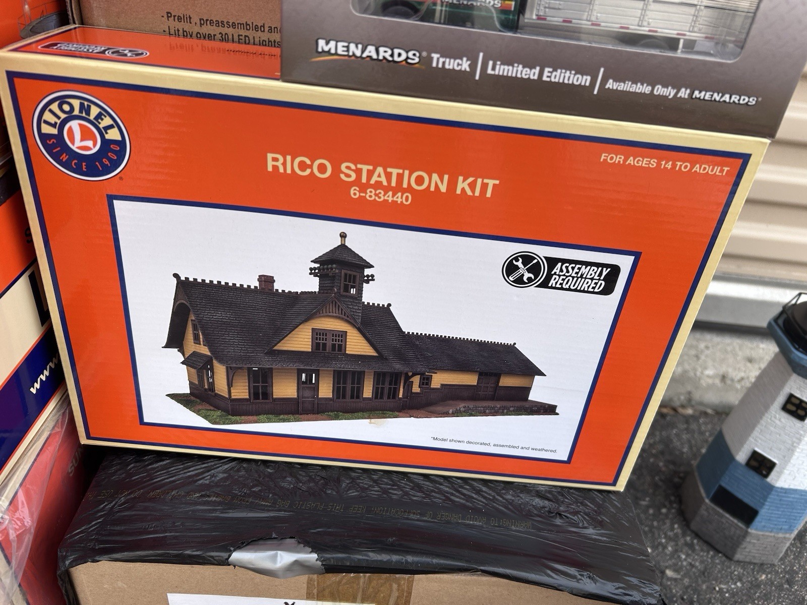 Click here to see eBay Auction