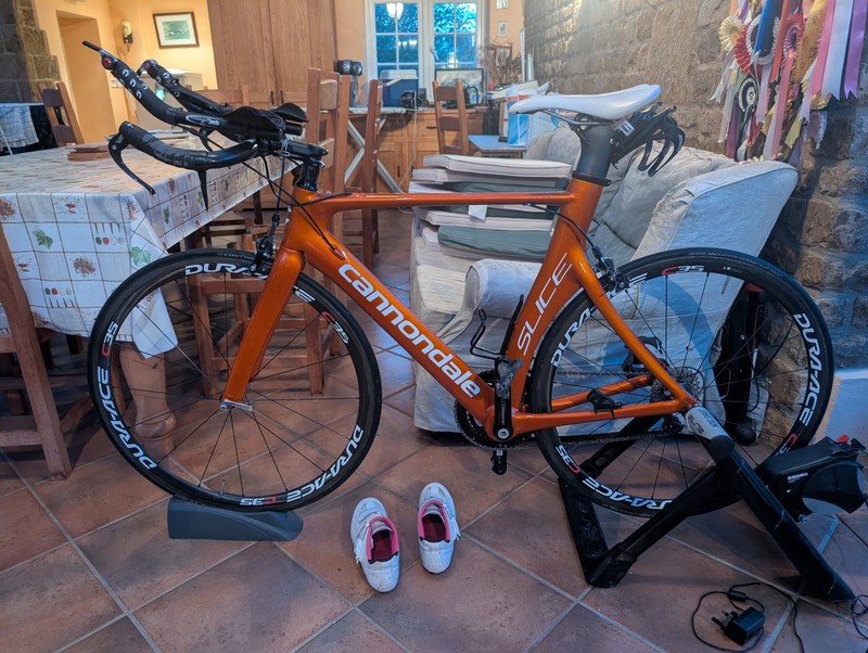 Cannondale Slice TT/Triathlon Bike Carbon Fibre  54cm Orange with Aerobar