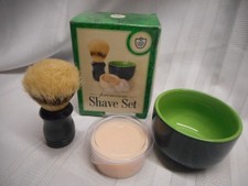 Van Der Hagen Premium Shave Set includes Deluxe Soap  Bowl and Boar Brush