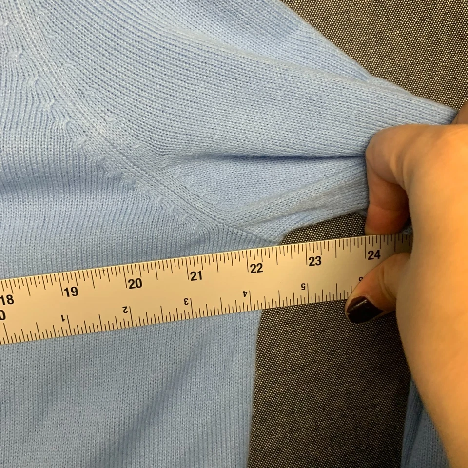 Suéter para mujer Sag Harbor talla L azul cuello en V lentejuelas borde con cuentas 100 % acrílico Foto 2 de 4