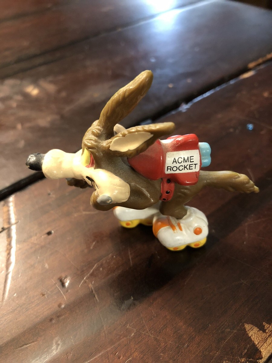 Wile E Coyote Rocket Skates Coyote Vs. Acme Movie | FOXSYLVANIA