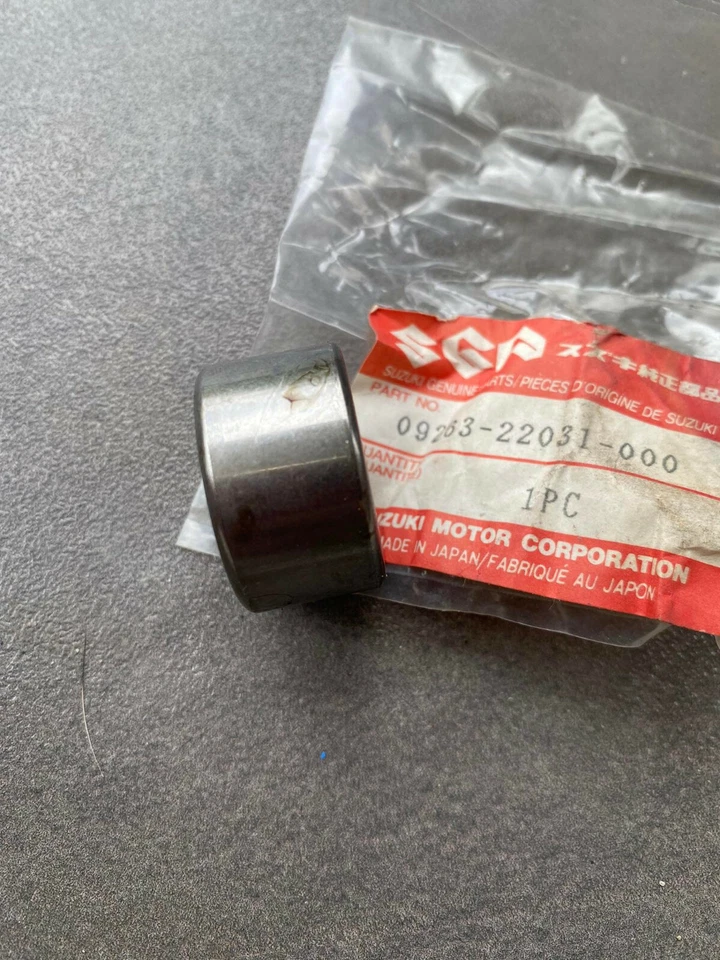 COJINETE EMBRAGUE ARRANQUE SUZUKI DR125SE DR200SE GN125 NOS 09263-22031 Foto 2 de 4