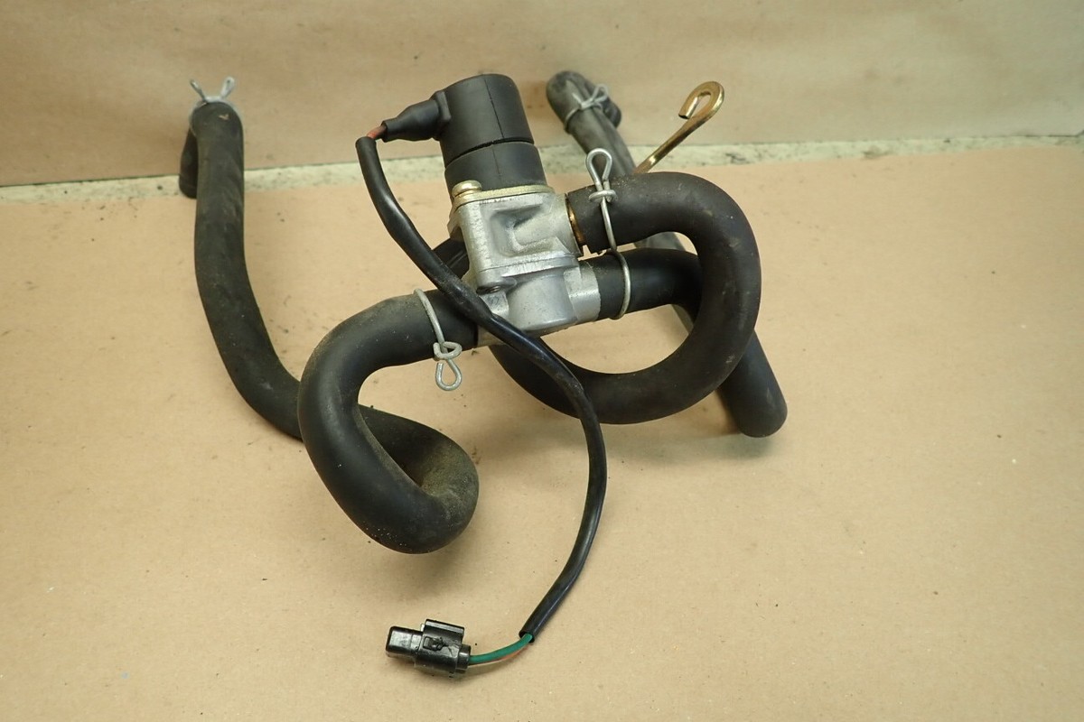 2004 HONDA ST1300 AIR INJECTION VALVE ASSY | eBay