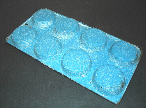 Uncommon Blue & White Swirl 8-Count Graniteware Muffin Tin - Enamel ...