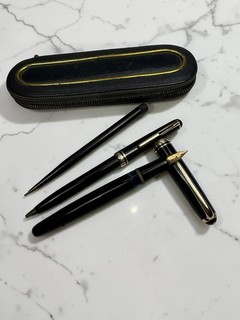 MONTBLANC 252 KOLBENFÜLLER MONTBLANC 004 DREHBLEISTIFT MONTBLANC 215 KULI