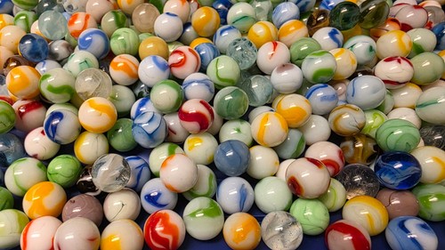 Vintage Marbles Lot 350 Mixed Swirls Alley Ravenswood Heaton Champion etc NM/M