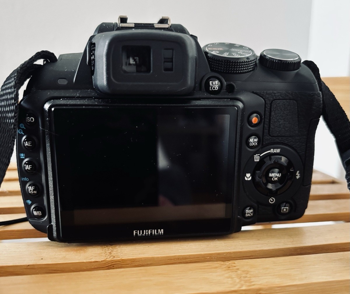 Fujifilm FinePix HS20EXR Digital Camera | eBay