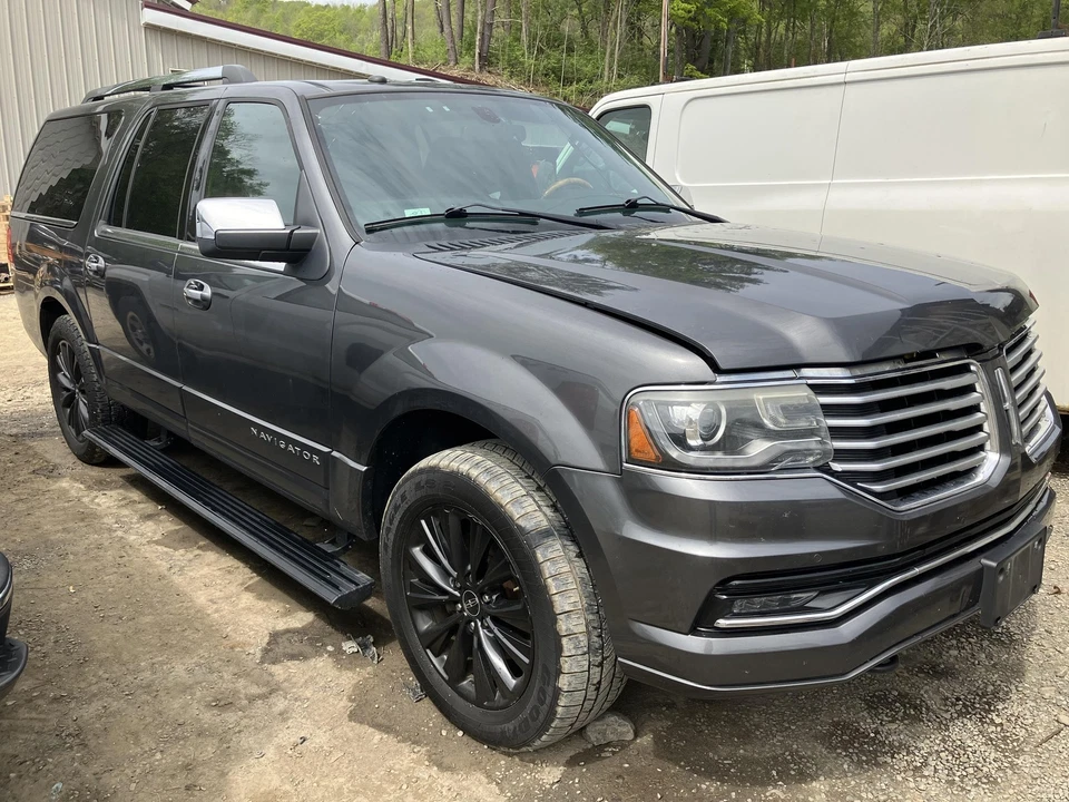 Motor soplador 16 Lincoln Navigator Foto 3 de 4