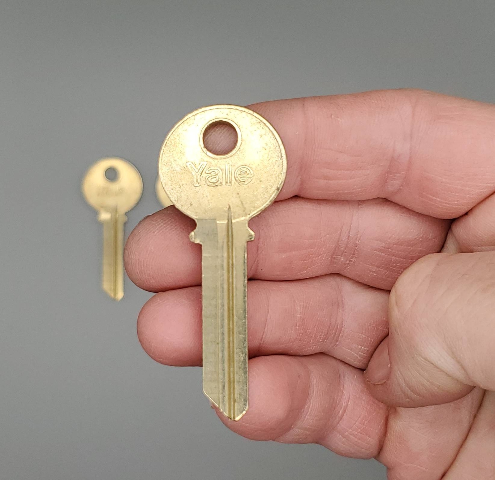 Yale Key Rn11 5x Yale RN11 Key Blanks GAH Multiplex Keyway Nickel Silver 6 Pin NOS | eBay