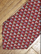 NWT Vineyard Vines Men  s nautical WAVING FLAGS Red 100 Silk Necktie Tie 85