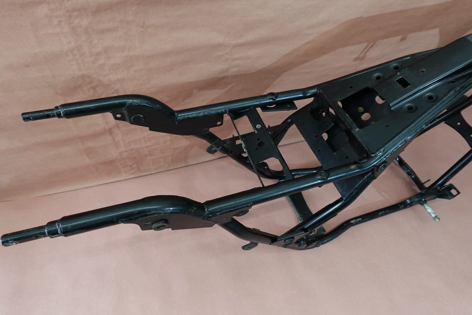 Шасси основной рамы 2007-2011 Harley Davidson Road King FLHR - Изображение 4 из 4