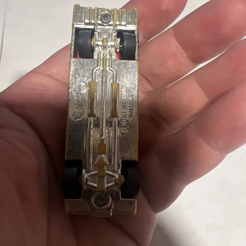 Hot Wheels 1990 Glitter Black Limo Cadillac Red Interior 1:64 Diecast Loose Rare - Image 4 of 4