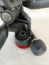 Manfrotto MH804-3WUS 3-Way Pan/Tilt Head Camera Tripod Head with Quick Release