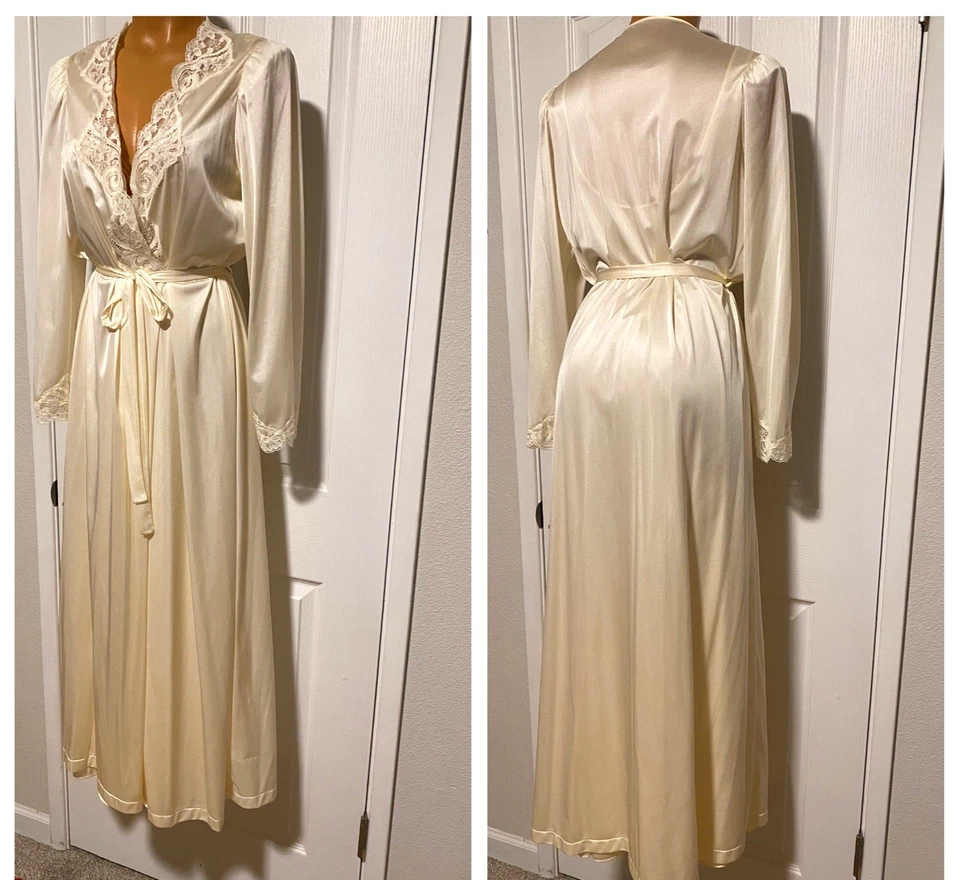 DE COLECCIÓN AÑOS 70 LENCERÍA OLGA MARFIL CON BATA RIBETE DE ENCAJE Y CAMISÓN #94270 y #92270 talla ~ S Foto 2 de 4