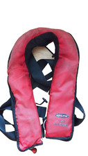 3 Baltic Winner 150 life jackets adults automatic