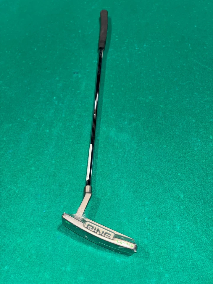 Ping Prodi G putter Right Handed 30 1/2" Youth - Image 2 of 4