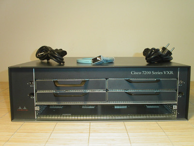 Cisco Router 7204 VXR 7204VXR, CHASSIS, FAN, 2 Power 