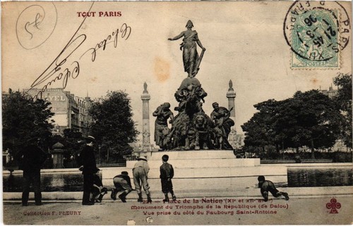 CPA PARIS 12e - La Place de la Bastille et Colonne de Julliet (76795