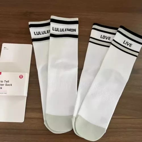 2 Pair Lululemon Athletic Socks TALE TO TELL MID CREW SOCK Size - Picture 11 of 19