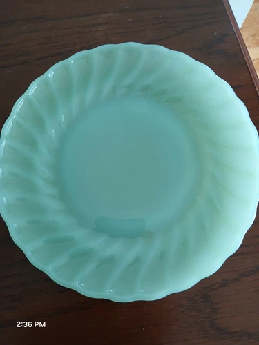 Vintage Anchor Hocking Fire-King Jadeite Swirl Shell 7.25" Plate Ex. Shiny Cond