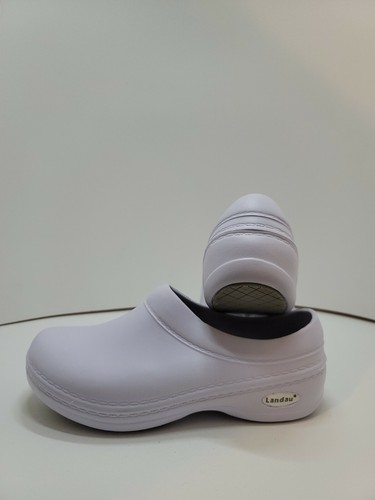 landau nursing clogs