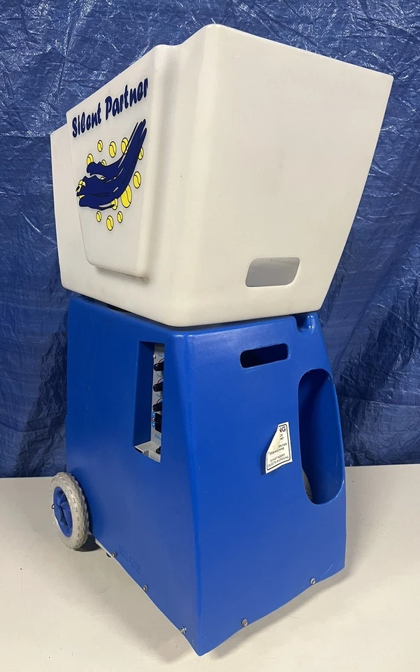 Máquina de tenis Silent Partner Edge Series - No funciona - Como está - Para piezas Foto 3 de 4